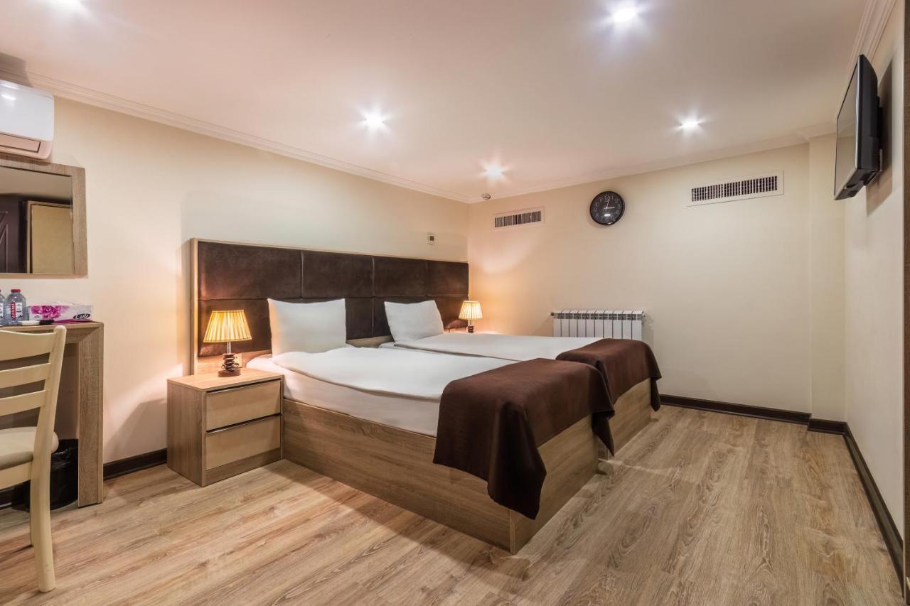 Deluxe City Hotel Баку Екстериор снимка