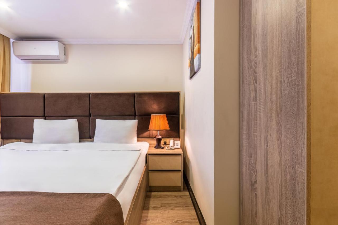 Deluxe City Hotel Баку Екстериор снимка