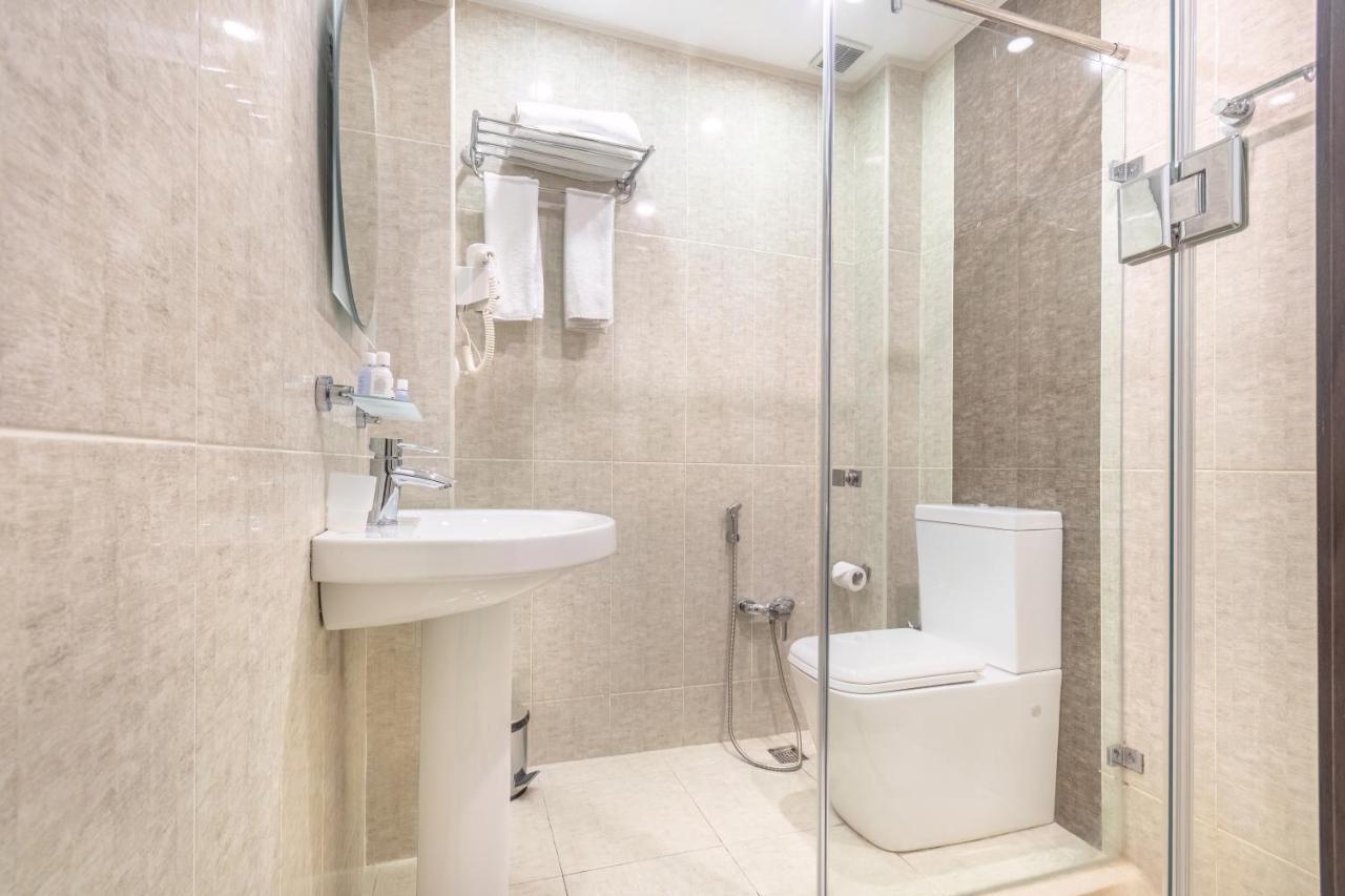 Deluxe City Hotel Баку Екстериор снимка