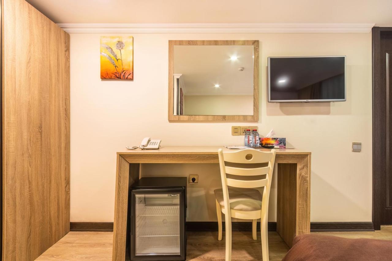 Deluxe City Hotel Баку Екстериор снимка